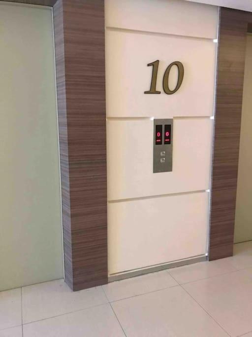 Trig Place At Grace Residence In Taguig City Manila Esterno foto
