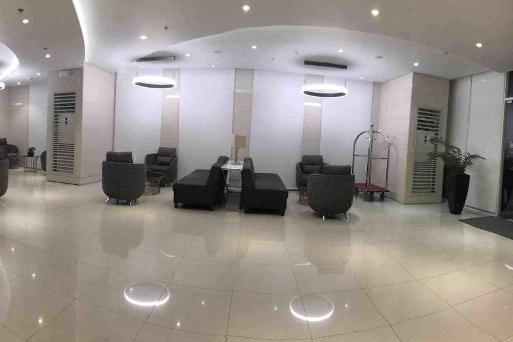 Trig Place At Grace Residence In Taguig City Manila Esterno foto