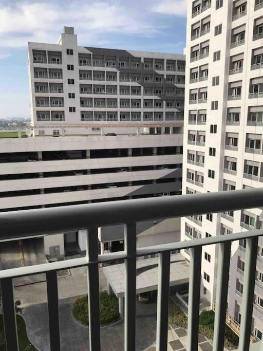 Trig Place At Grace Residence In Taguig City Manila Esterno foto