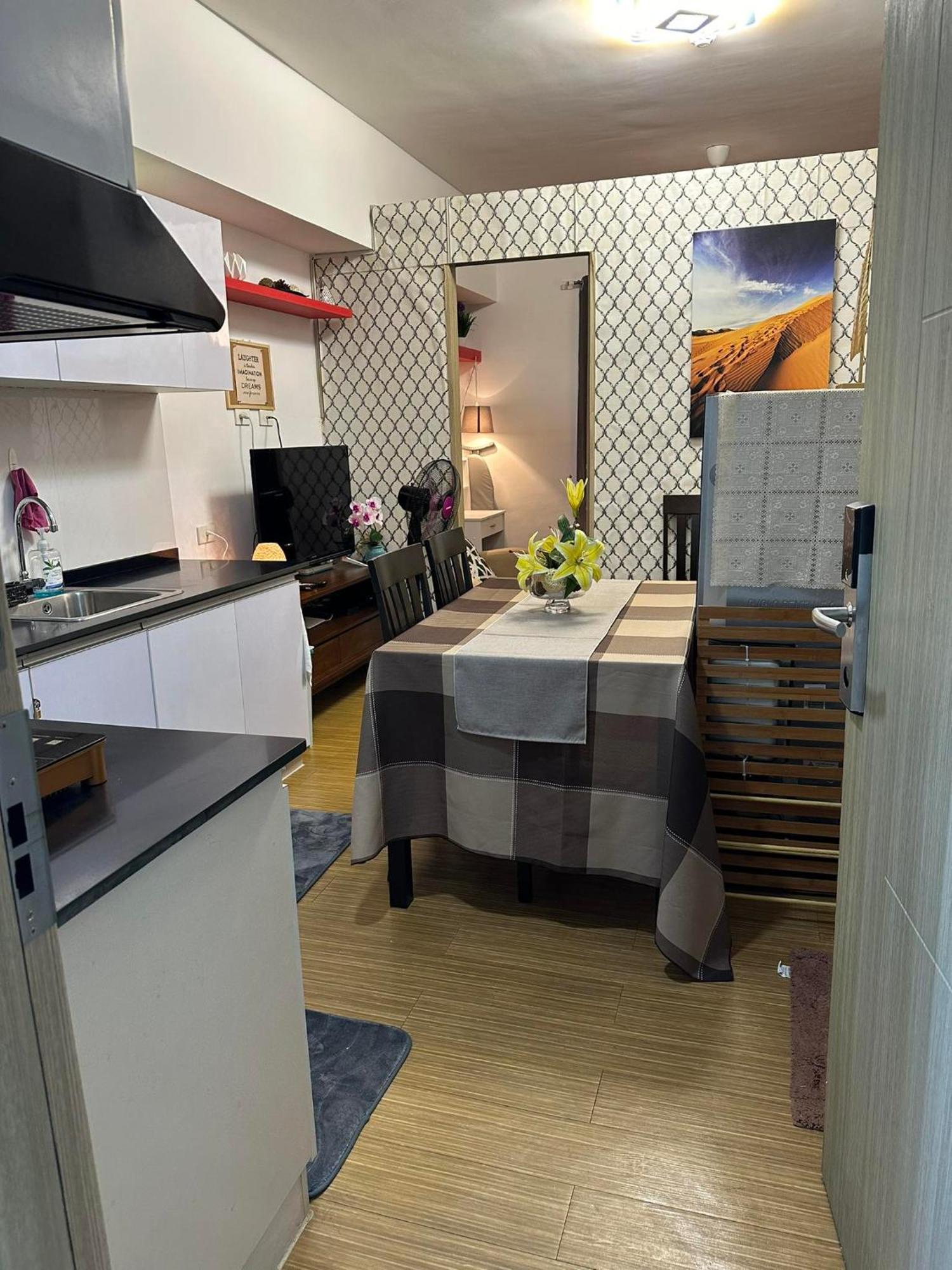 Trig Place At Grace Residence In Taguig City Manila Esterno foto